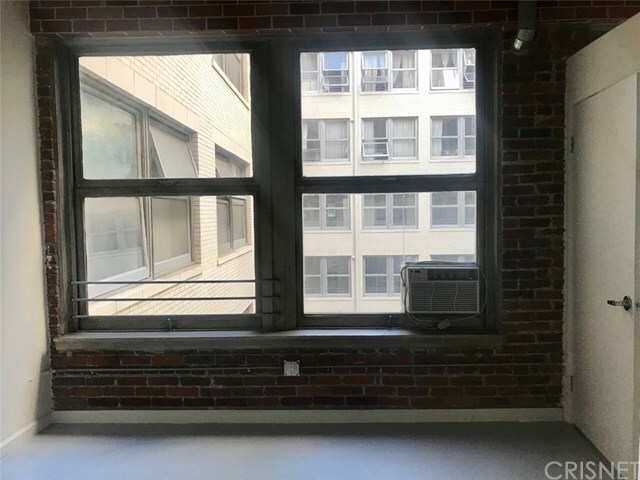 Foto del edificio - 548 S Spring St
