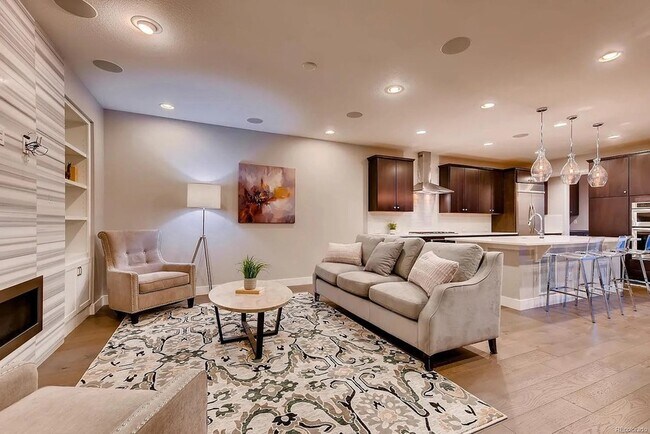 Foto del edificio - 1112 S Grant St