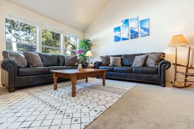 Foto del edificio - 3545 Wasatch Grove Ln