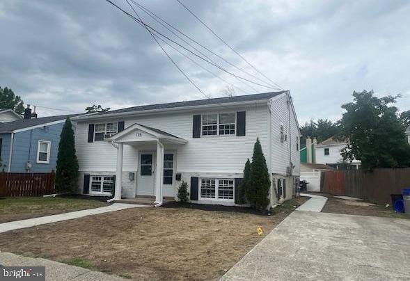 Primary Photo - 135 Washington Ave