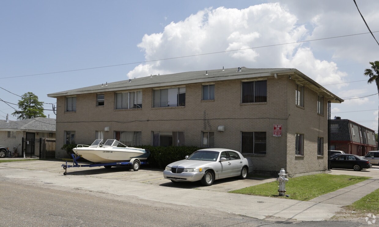 Building Photo - 125 Walter Scott St