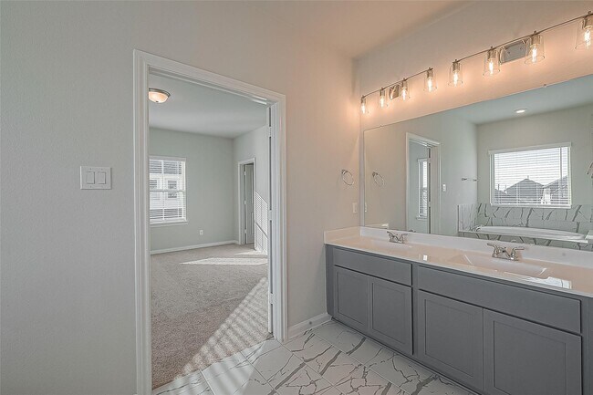 Foto del edificio - 31139 Mahogany Fir Trl