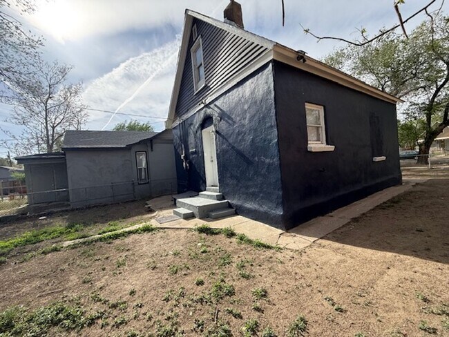 Foto del edificio - 2 Bedroom 1 Bath Single family home