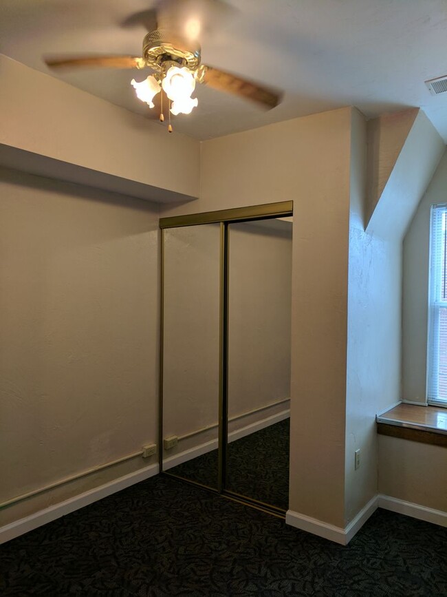 Photo - 3303 Juliet St Apartment