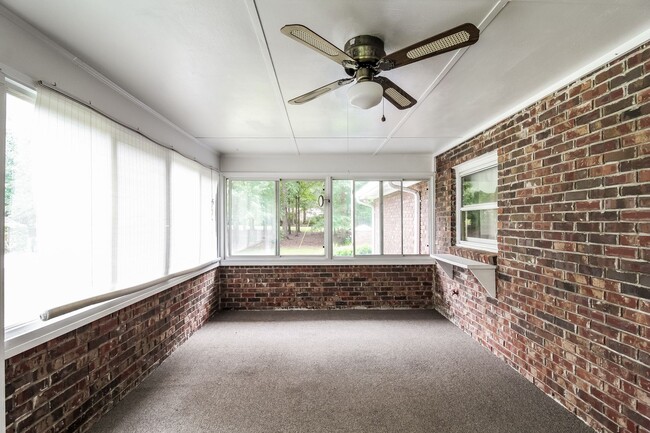 Foto del edificio - 2744 Highway 212 SW
