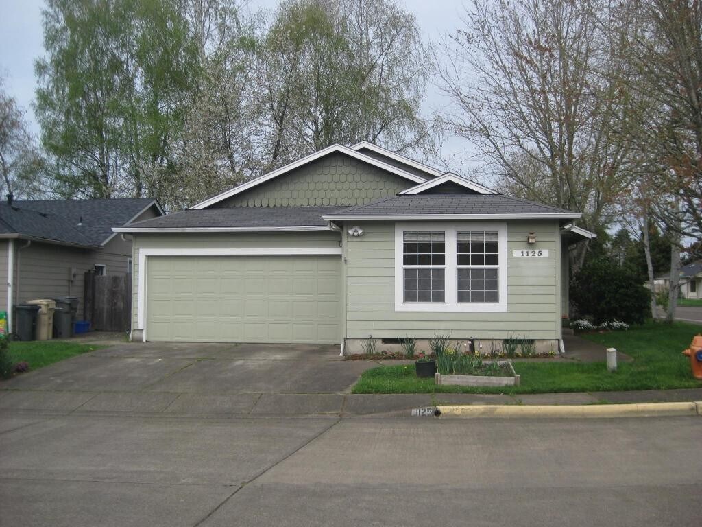 Primary Photo - Three Bedroom Single Family Home Available...