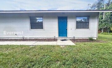 Building Photo - 2901 Bay View Dr