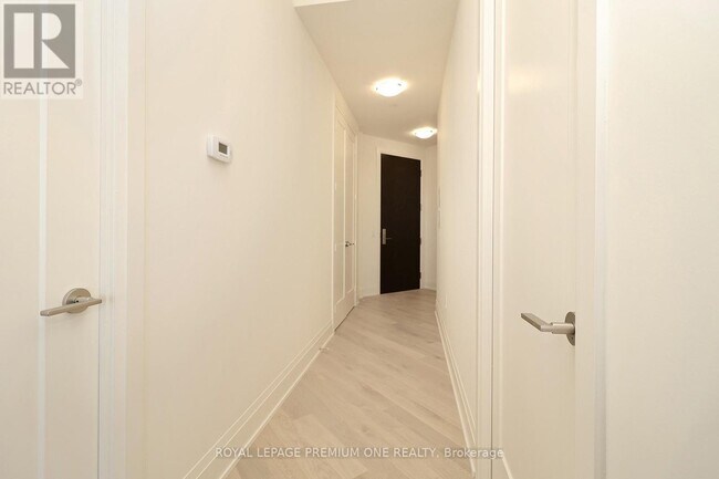 Photo du bâtiment - 9000 Jane St
