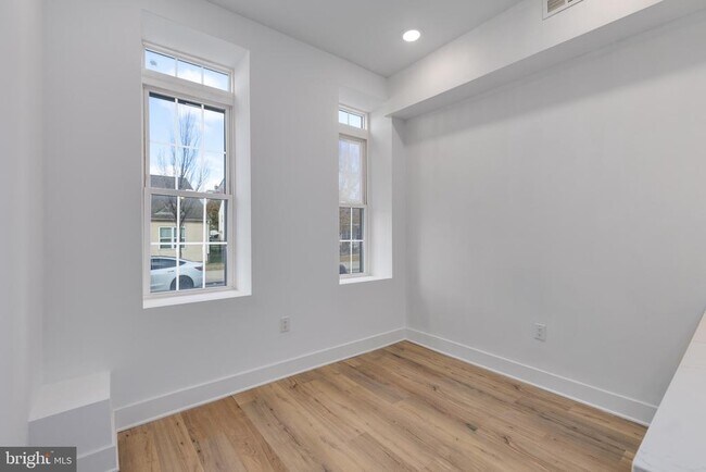 Foto del edificio - 1535 N 6th St