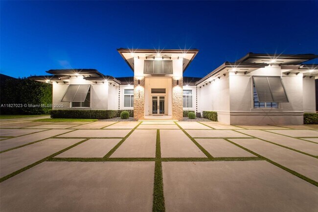 Foto del edificio - 10203 SW 136th St