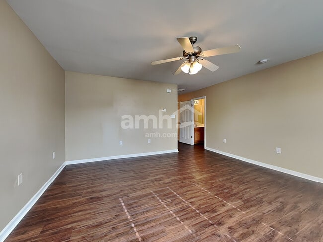 Foto del edificio - 71 Wolf Creek Ln