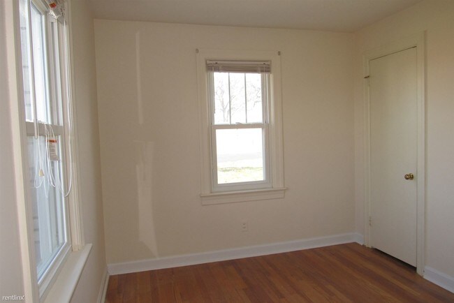 Building Photo - 3 br, 2 bath House - 5708 Rineyville Rd