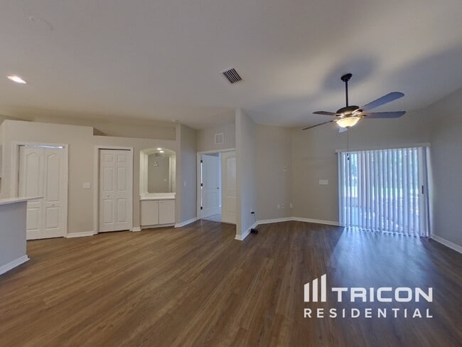 Building Photo - 6225 Kiteridge Dr
