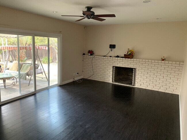 Living room - 5651 Rudy Dr