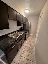 Building Photo - 678 Knox Blvd