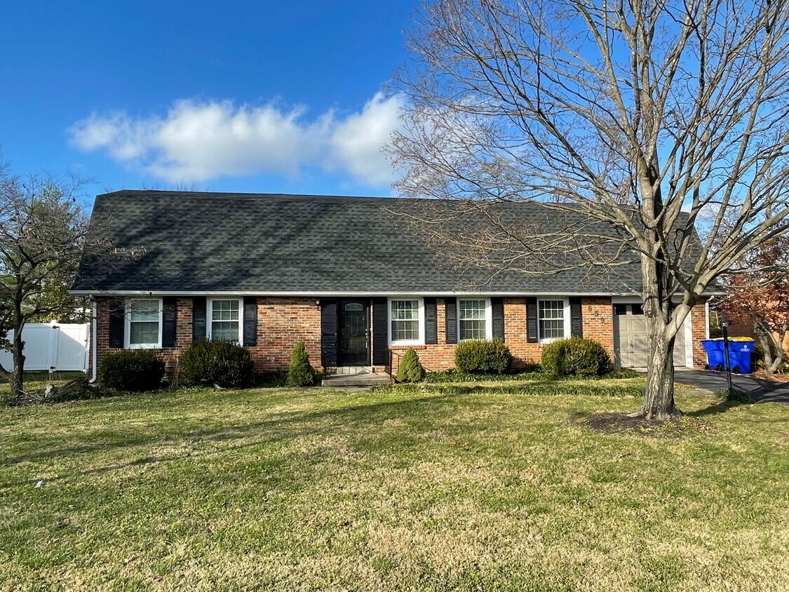 659 Wakefield St, Bowling Green, KY 42103 House Rental in Bowling