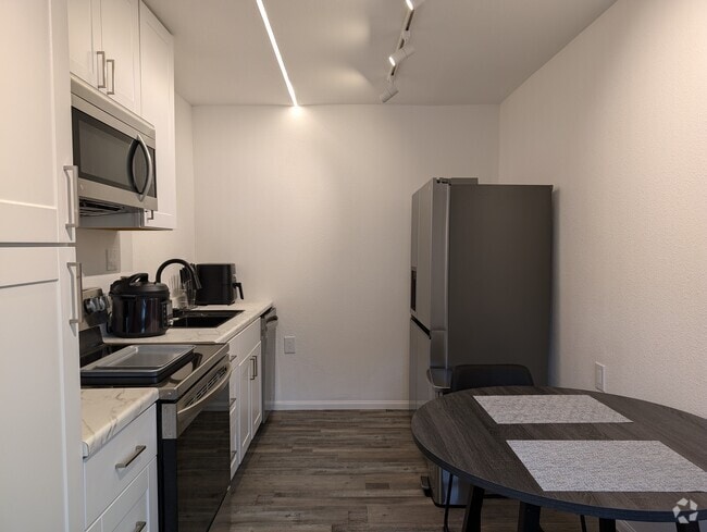 Building Photo - 6389 La Palma Pky