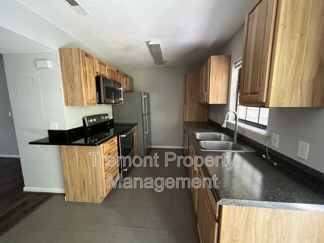 Building Photo - 8713 Millard Lee Ln