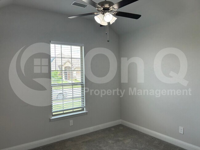 Foto del edificio - 533 Oleander Dr