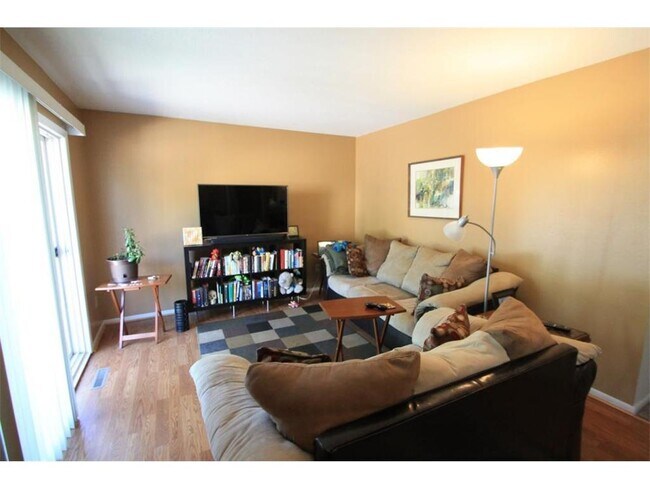 Foto del edificio - 949 Wescott Trail