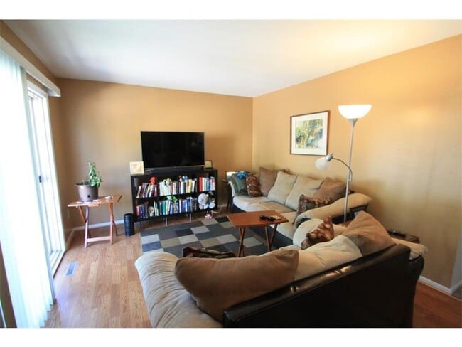 Building Photo - 949 Wescott Trail