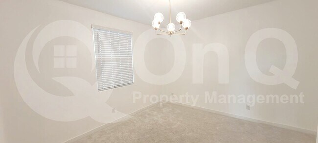 Foto del edificio - 23055 E Stacey Rd