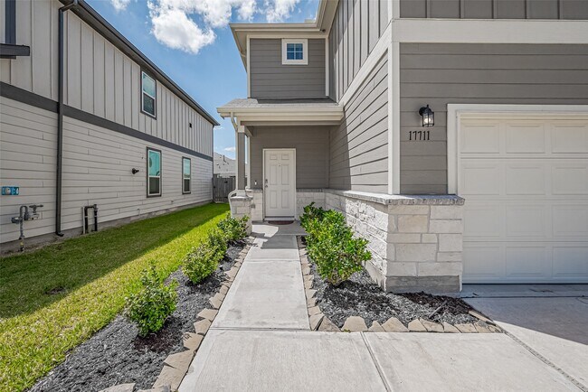 Foto del edificio - 17711 Vernonia Ln