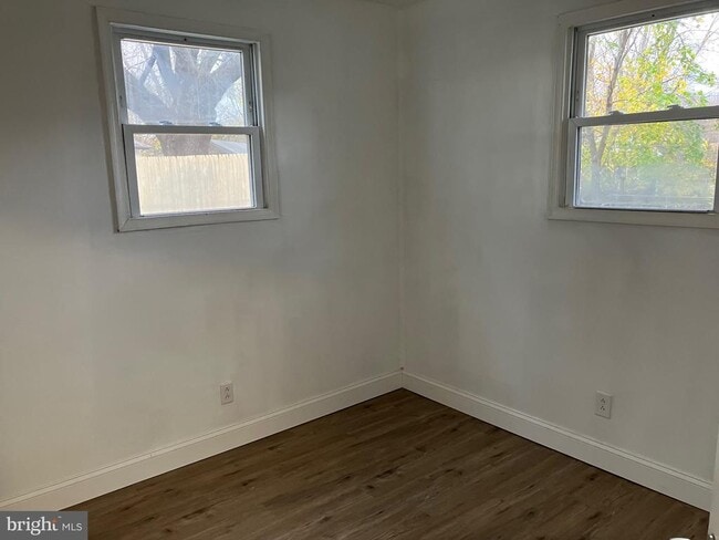 Foto del edificio - 930 Pemberton Browns Mills Rd