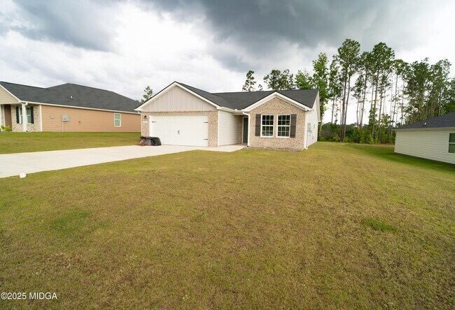 Foto del edificio - 272 Laurel Springs Dr