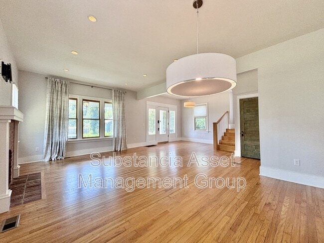 Foto del edificio - 711 NW 26th St