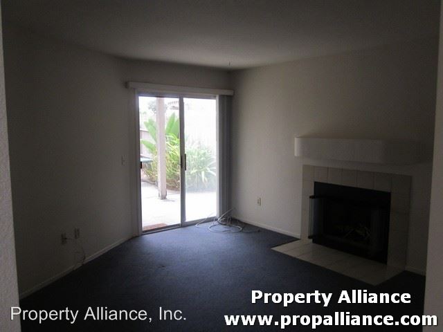 Building Photo - 1837 Avenida Segovia