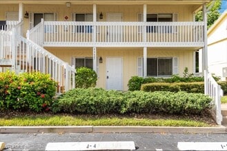 Building Photo - 4627 Bayshore Dr