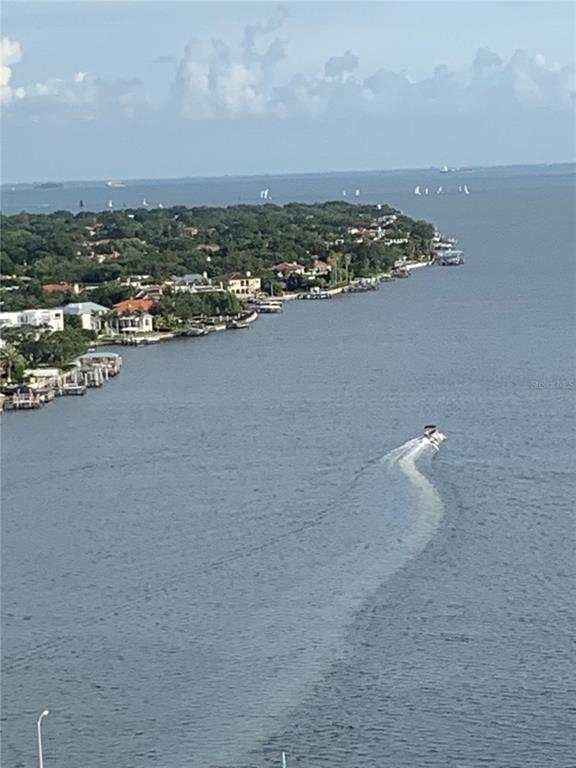 Foto del edificio - 345 Bayshore Blvd