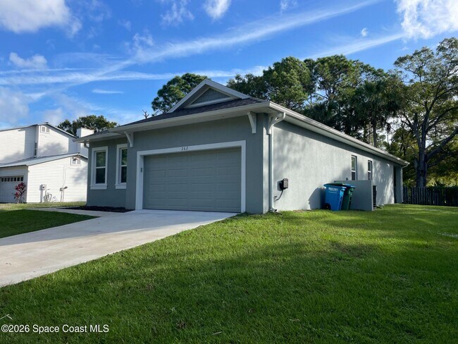 Building Photo - 262 Jeannie Dr