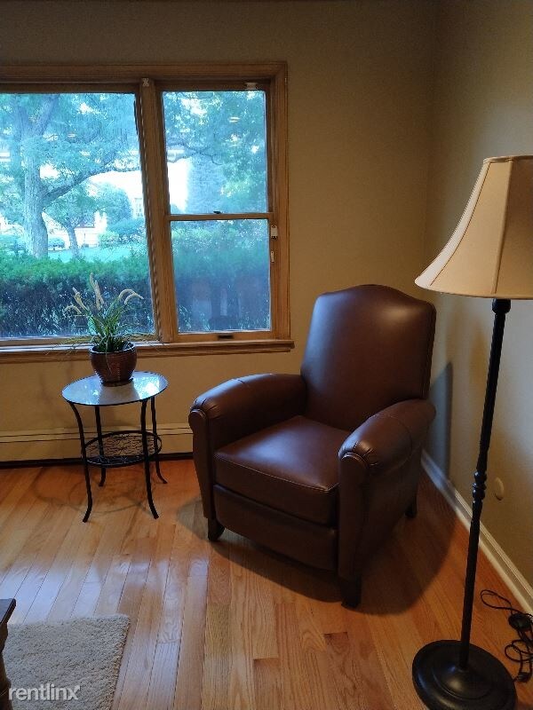 Foto del edificio - 5 br, 3.5 bath House - 117 Hollywood Ave