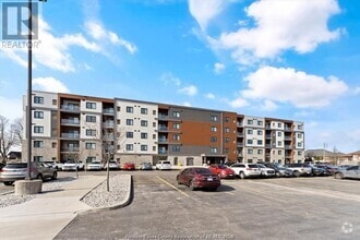 Building Photo - 4578 Huron Church Line Rd