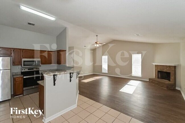 Building Photo - 3431 Golden Oaks Drive