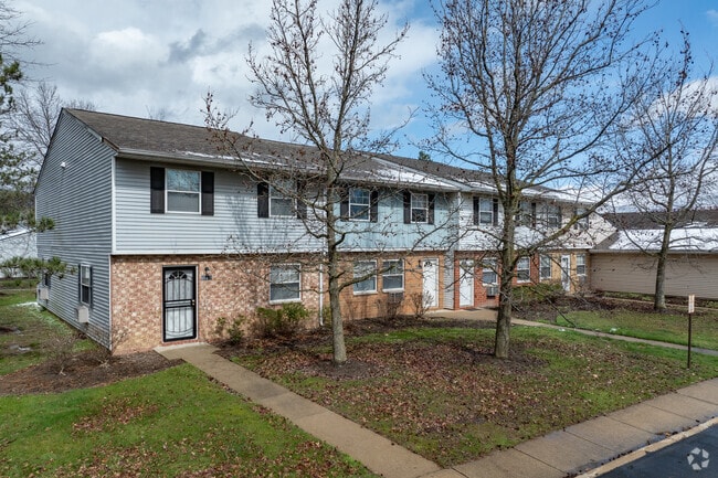 Building Photo - Colony Club