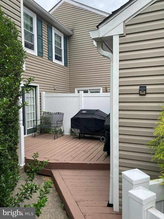 Primary Photo - 3103 Freemans Ln