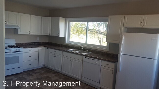 Building Photo - 2 br, 1 bath House - 1307 Herrin Rd