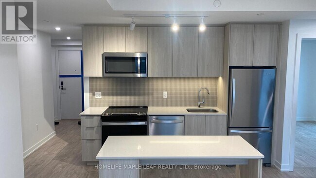 Photo du bâtiment - 720 Whitlock Ave