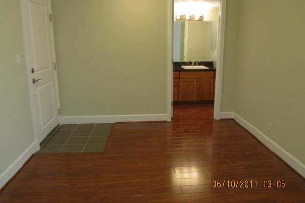 Foto del edificio - 10982 Roebling Ave