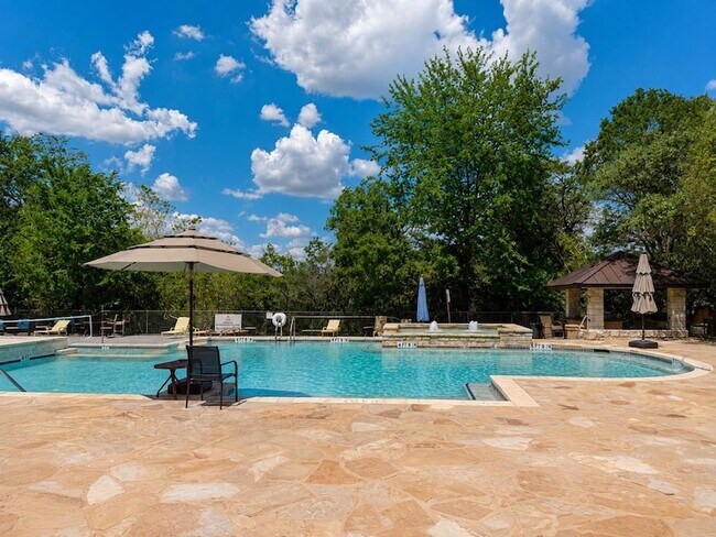 Foto del edificio - 6000 Shepherd Mountain Cove