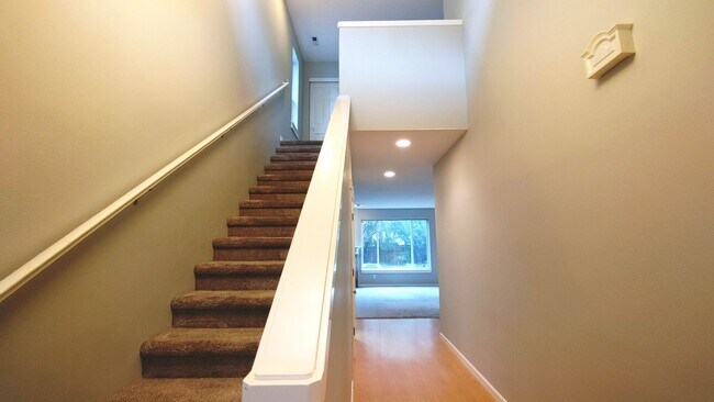 Foto del edificio - This Great 3 Bedroom 2.5 Bath Home in Tiga...