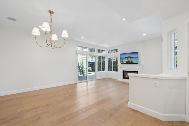 Foto del edificio - Beautiful 2-Bedroom Home in Desirable 55+ ...