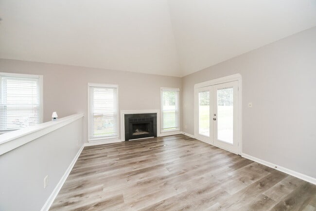 Building Photo - 4997 Woodberry Cove S
