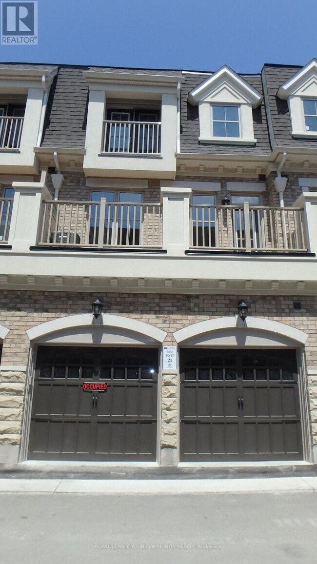 Building Photo - 25 Amherst Cir