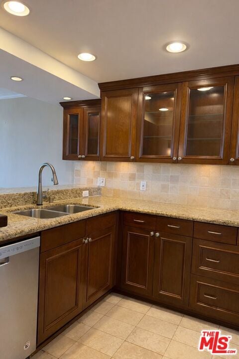 Building Photo - 4337 Marina City Dr