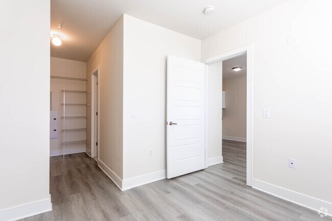 1BR, 1BA con comedor - 713SF - Meridia Park Ave