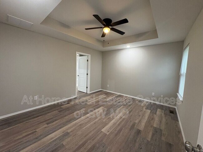 Foto del edificio - 3871 W Linwood St